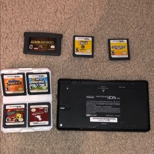 Nintendo DS Lite with 7 games